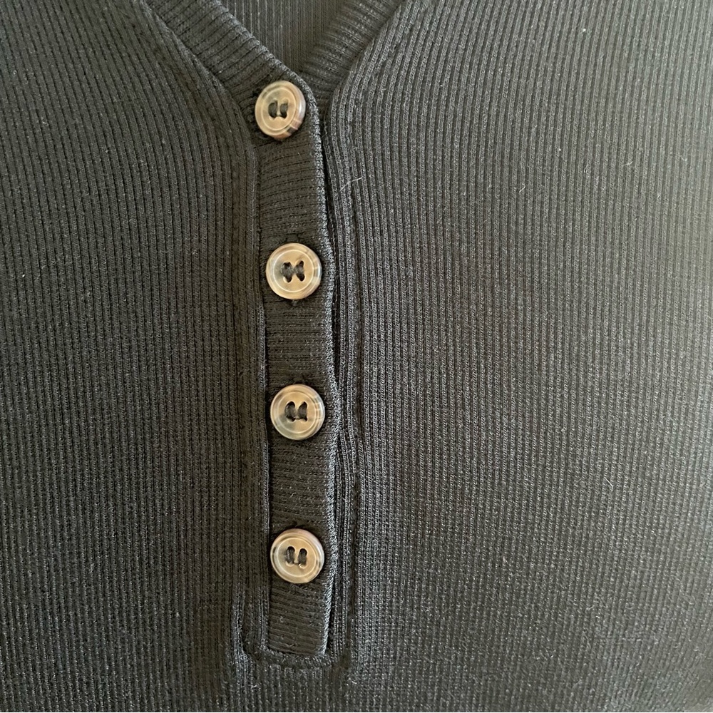 Marine Layer Lexi Rib V-Neck Long Sleeve Henley - Picture 7 of 11